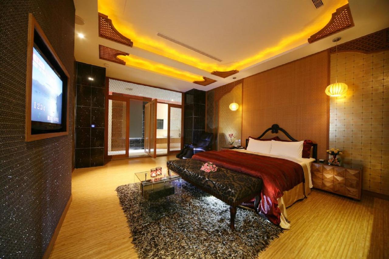 Hua Mu Lan Hotel Shalu ภายนอก รูปภาพ