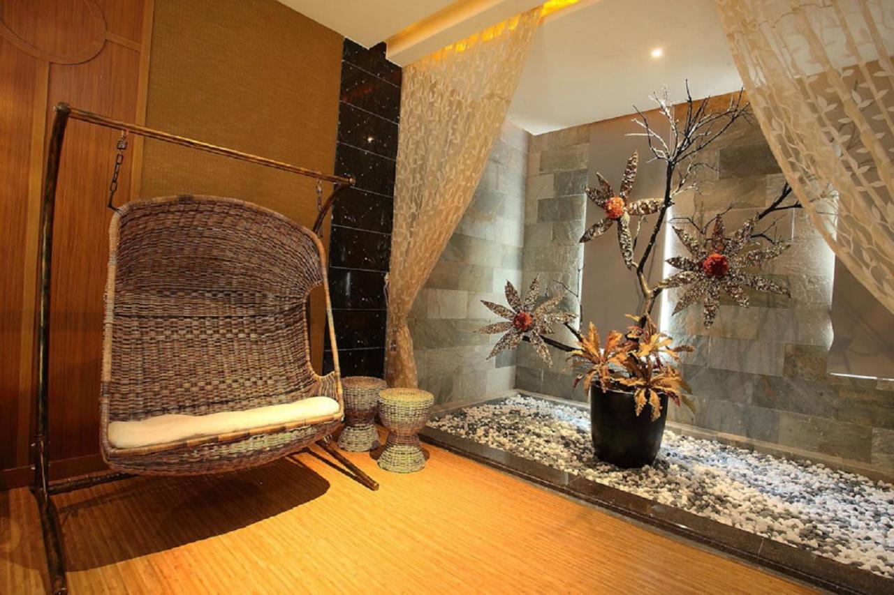 Hua Mu Lan Hotel Shalu ภายนอก รูปภาพ