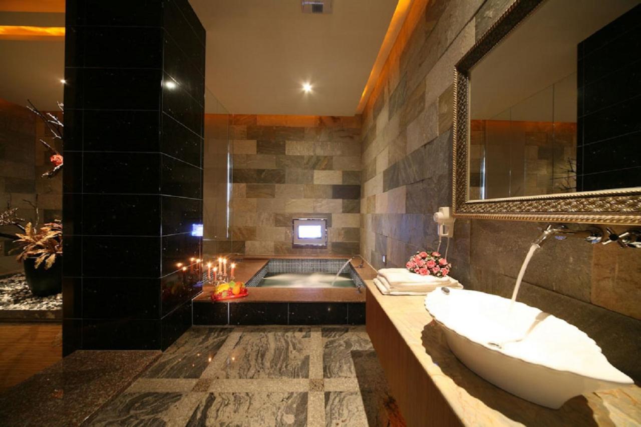 Hua Mu Lan Hotel Shalu ภายนอก รูปภาพ